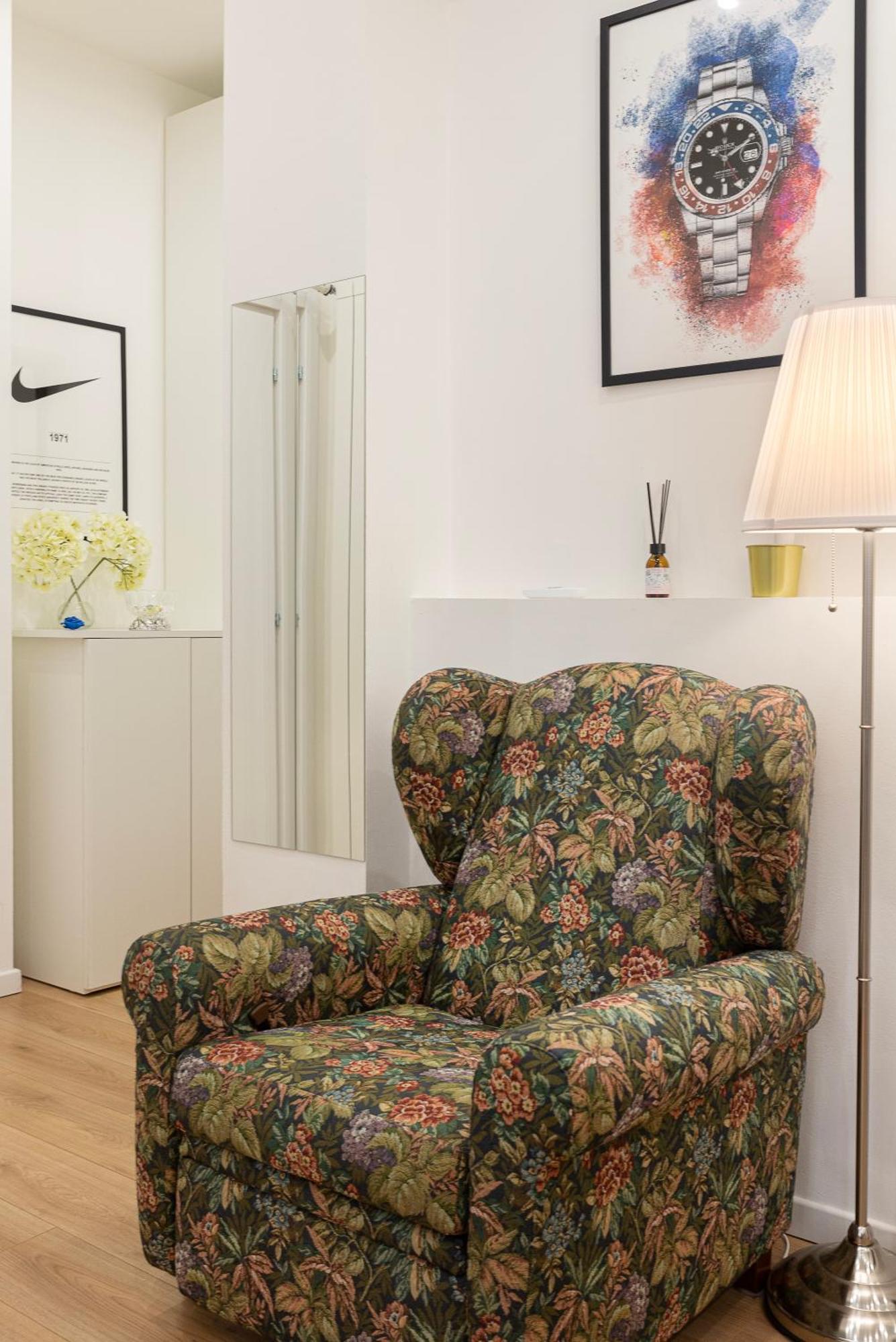 Ferienwohnung Graceful FlatWi-Fi & Peaceful! Mailand Exterior foto