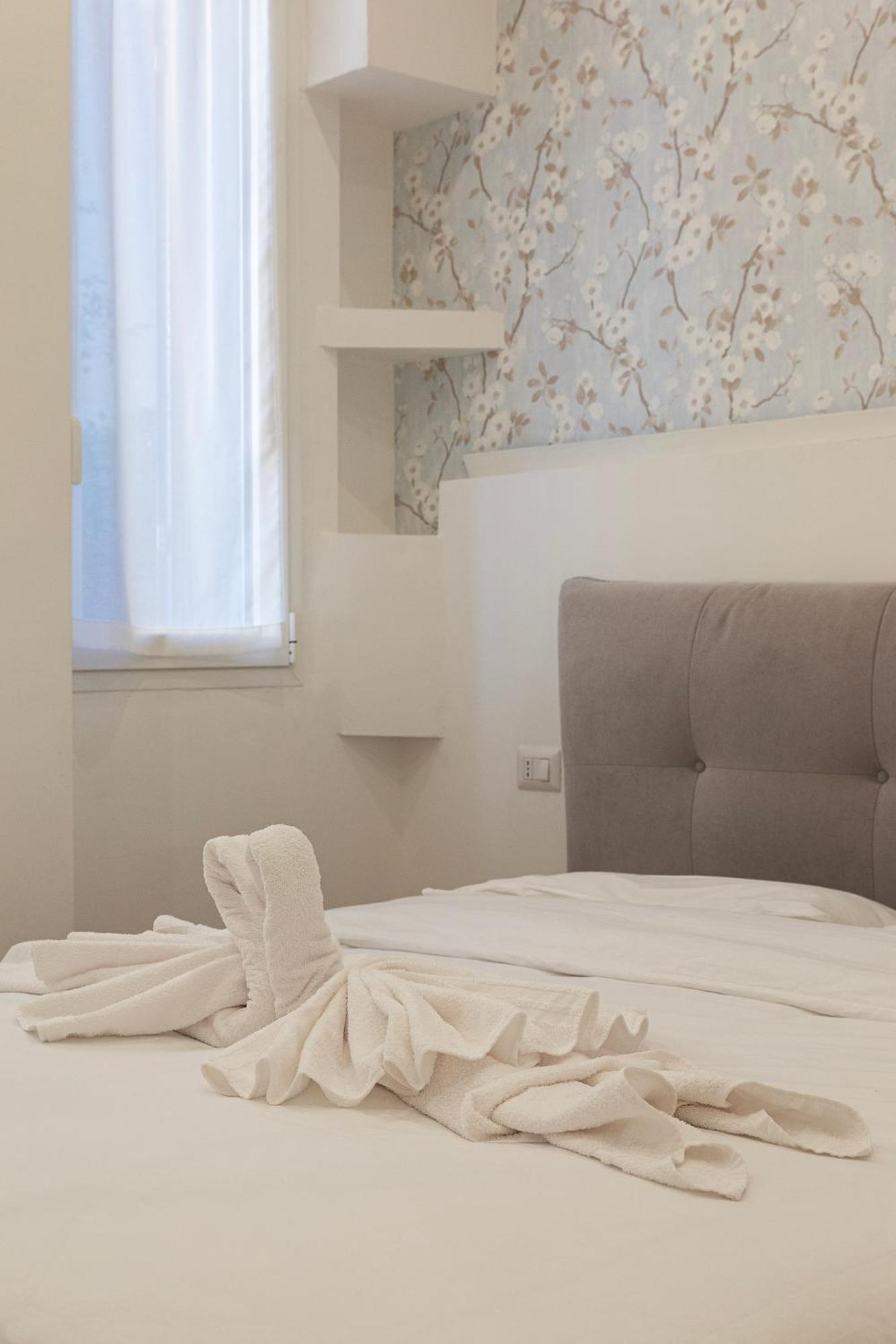Ferienwohnung Graceful FlatWi-Fi & Peaceful! Mailand Exterior foto
